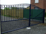 Ik zoek een spijlen poort op maat